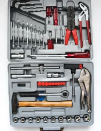 Набір інструментів для ремонту квартири, будинку, авто