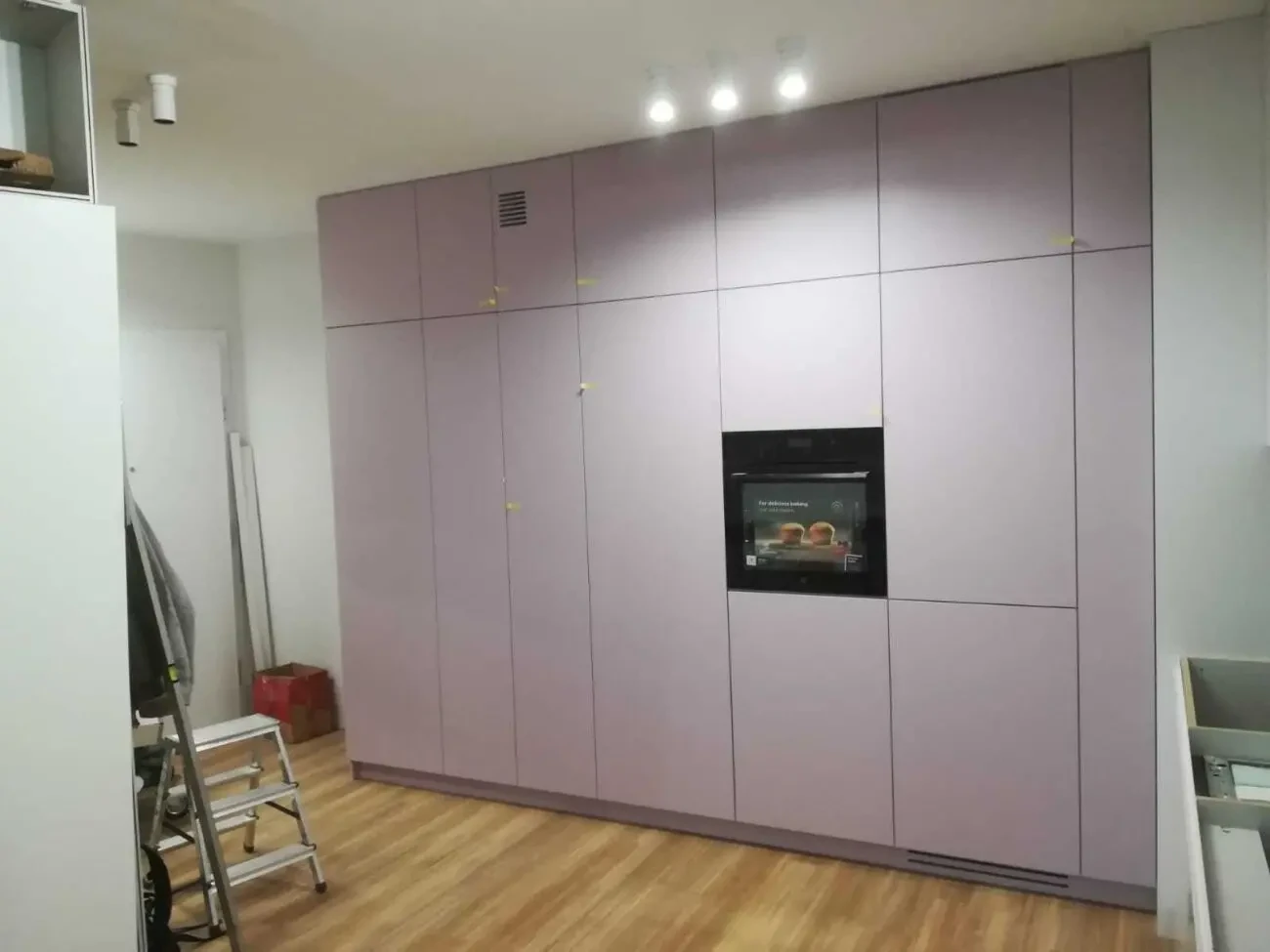 Виготовлення меблевих фарбованих МДФ фасадів, стінових панелей 2