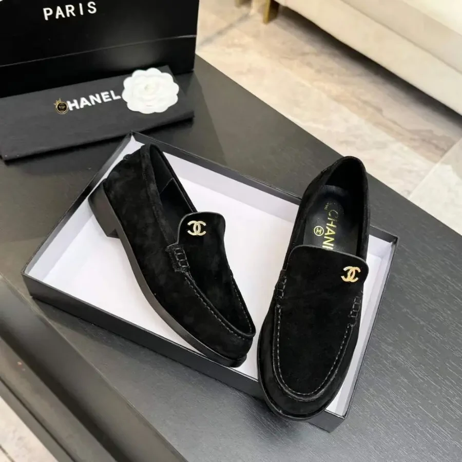 Слінгбеки лофери Chanell 8