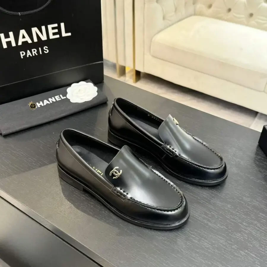 Слінгбеки лофери Chanell 9