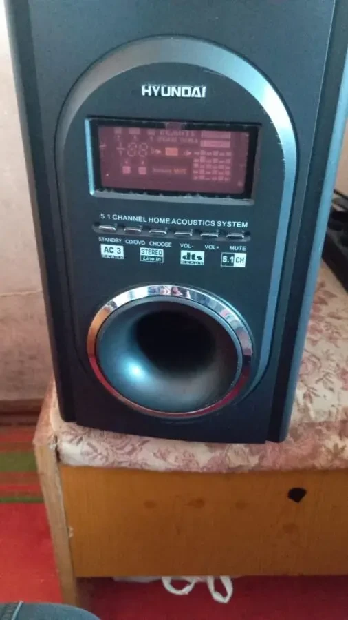 Продам акустичну систему 5.1 Hyundai 2