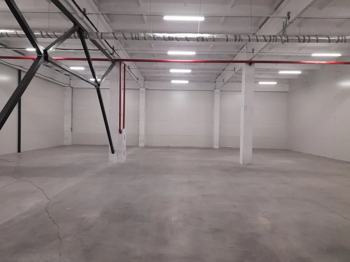 Оренда Склад  з рампою 385 кв. м. Індустріальний парк КИТ 2