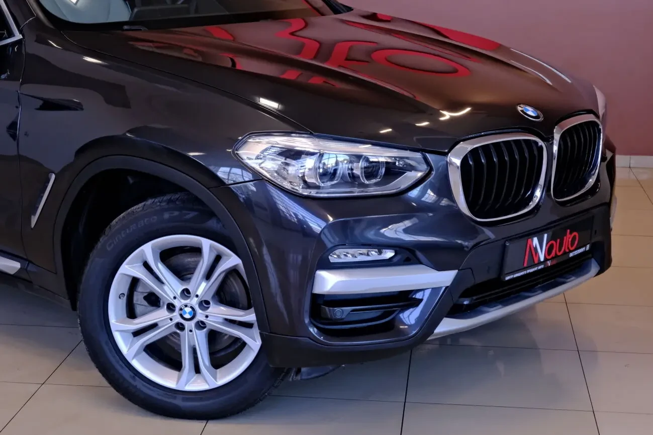 BMW X3 Auto 3