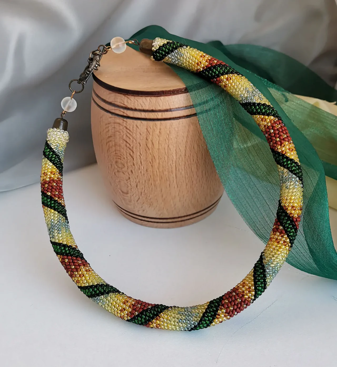 Прикраса із бісеру кольє-джгут Чарівний ліс 7