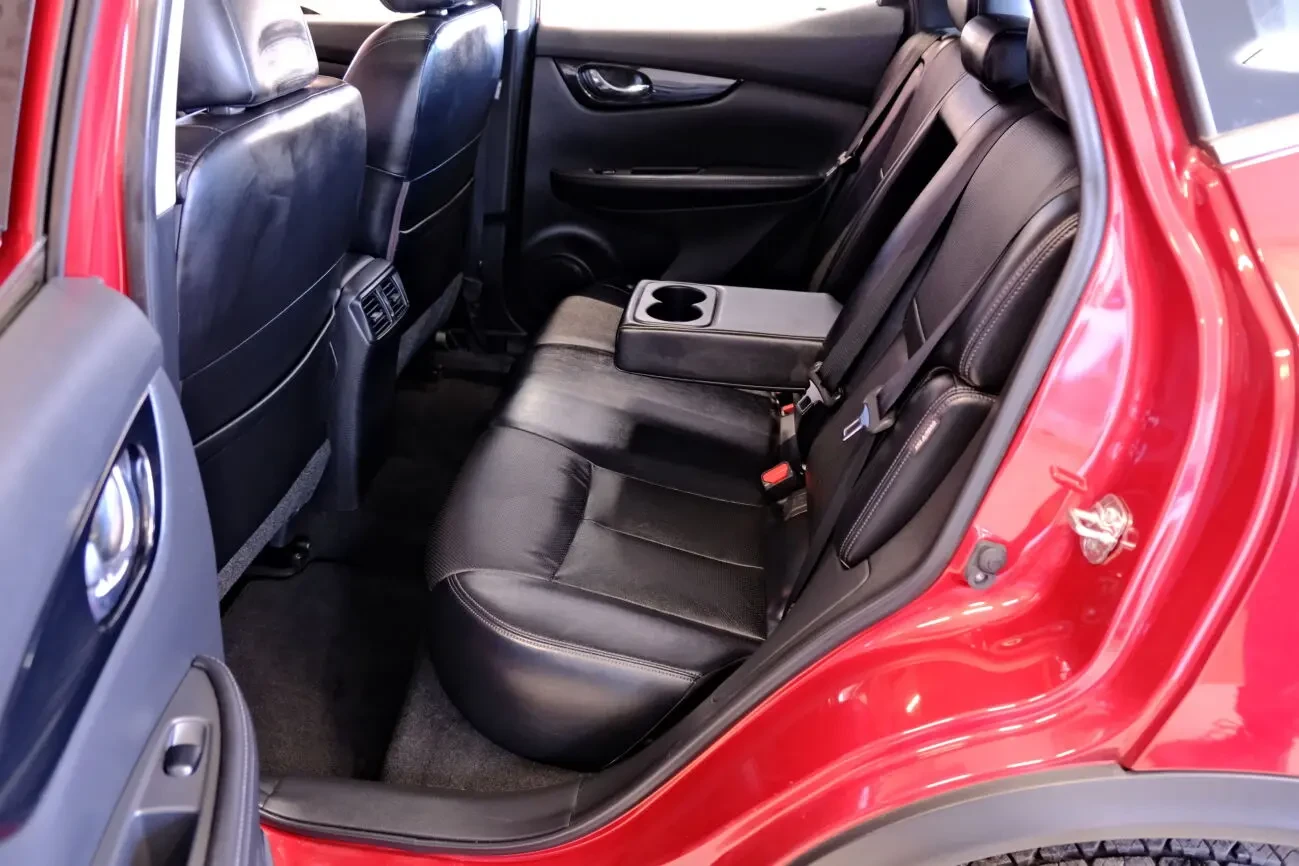 Nissan Rogue Sport 8