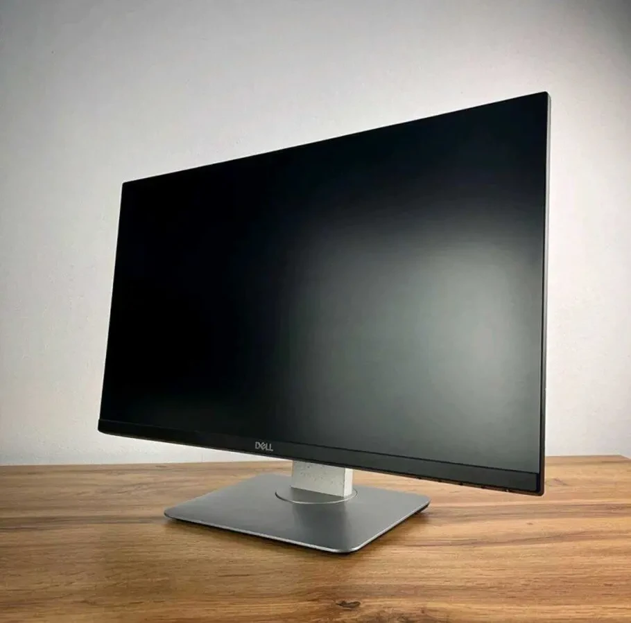 Монітор безрамковий Dell