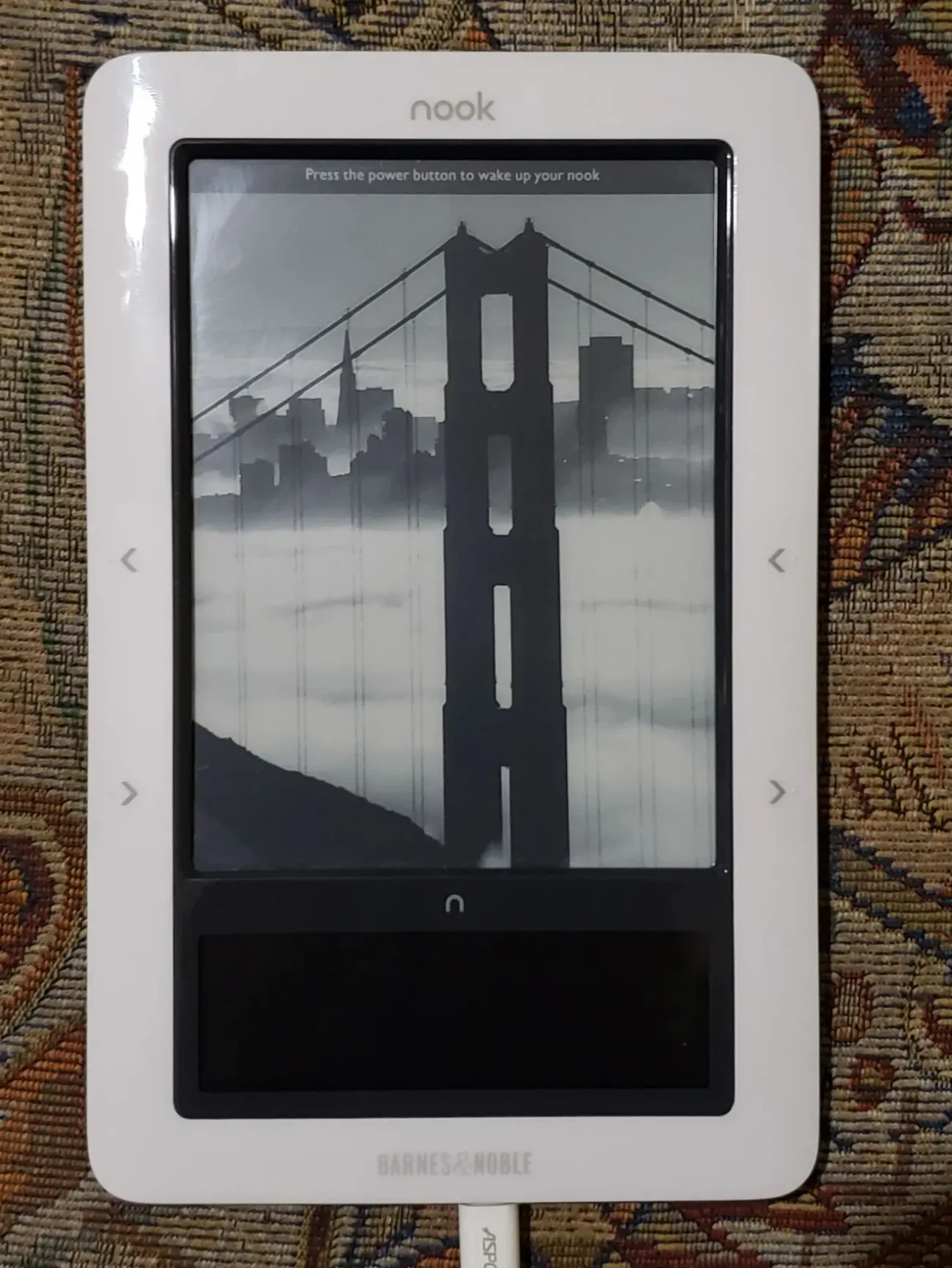 Электронная книга Barnes Noble Nook с Wi-Fi и 3G. 6