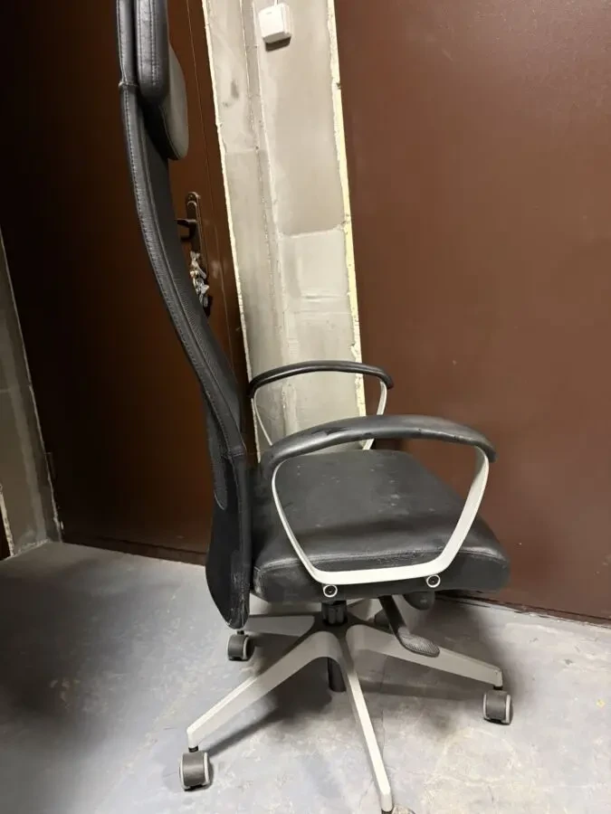 Крісло офісне,стілець IKEA MARKUS, оригінал 3