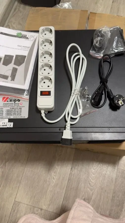 джерело безперебійного живлення 6