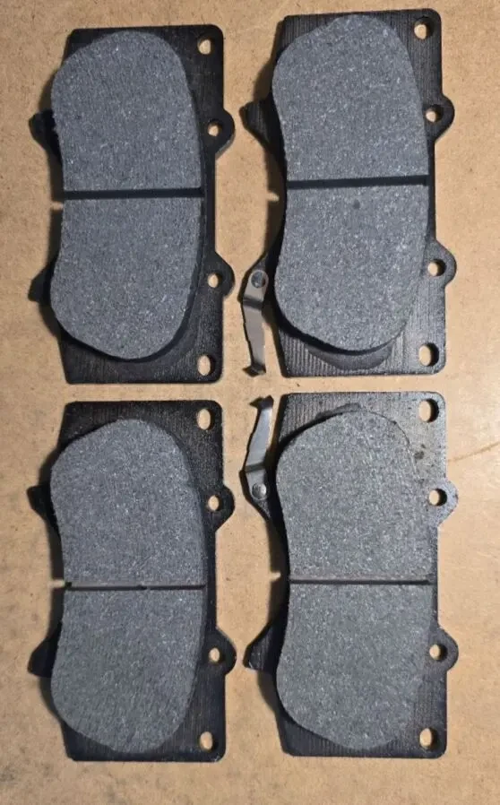 Гальмівні колодки Toyota 04465-YZZDB оригінал передні дискові 2