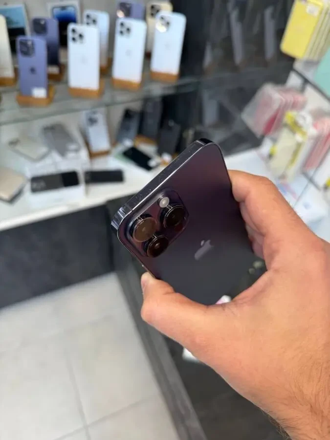 iPhone 14 Pro Max 256GB 4