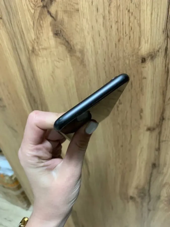 Apple iPhone 11 Black 64gb, Neverlock 3
