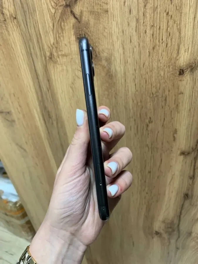 Apple iPhone 11 Black 64gb, Neverlock 2