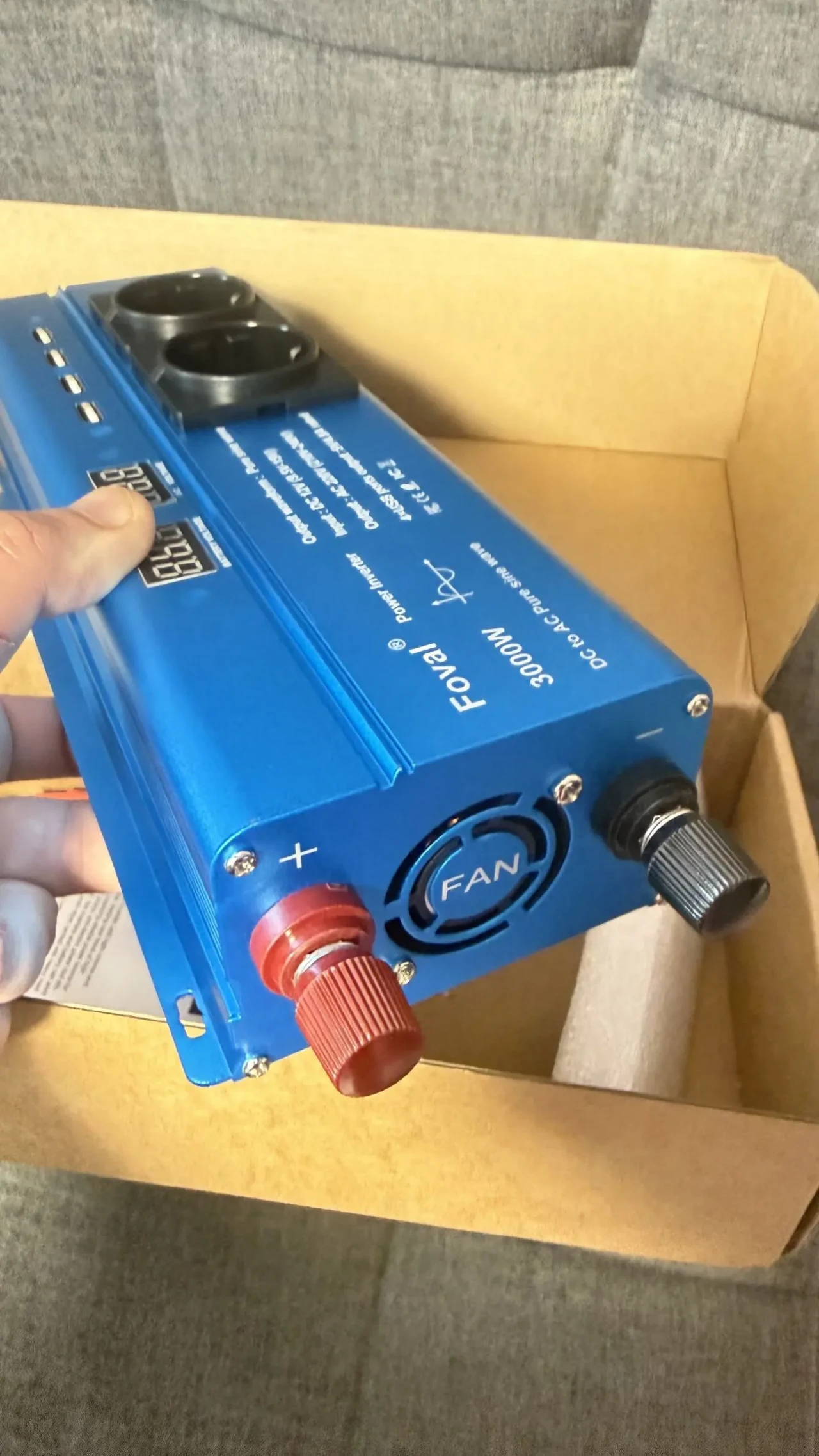 Инвертор Foval 12В 2200 2600 3000Вт