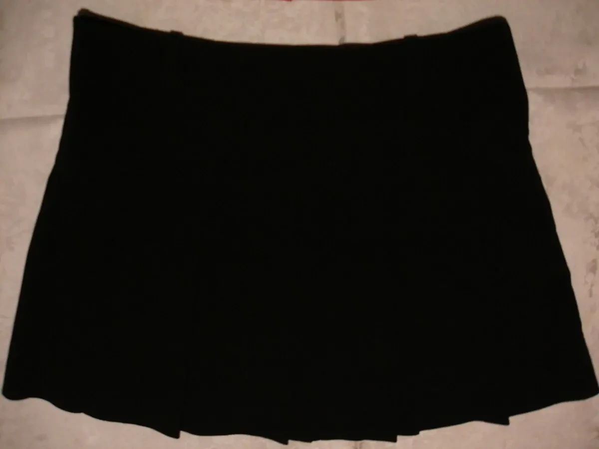 СПІДНИЦІ плісировані М-ка. Міді. ЧОРНА і МАЛИНОВА. Стан НОВИХ. 7