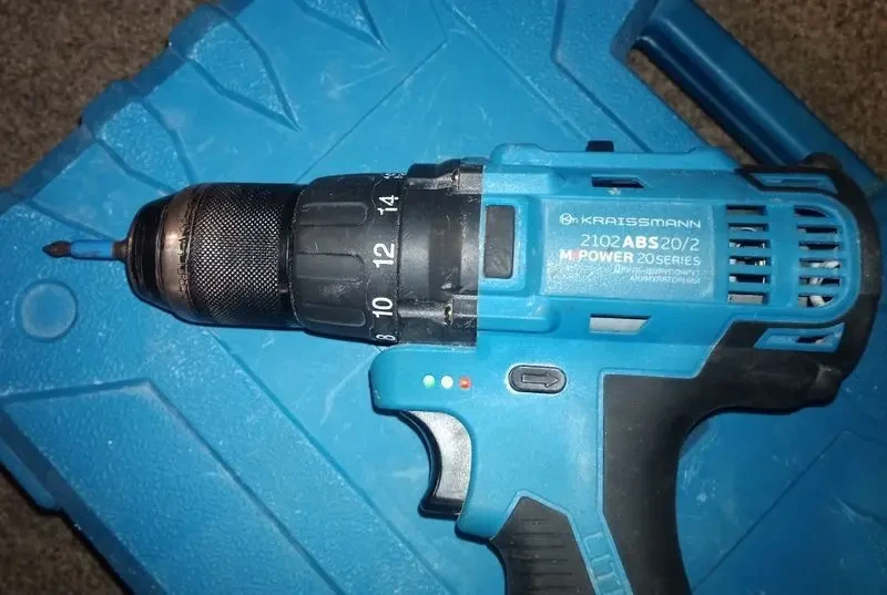 Шуруповерт Kraissmann 2102 ABS 20/2 5
