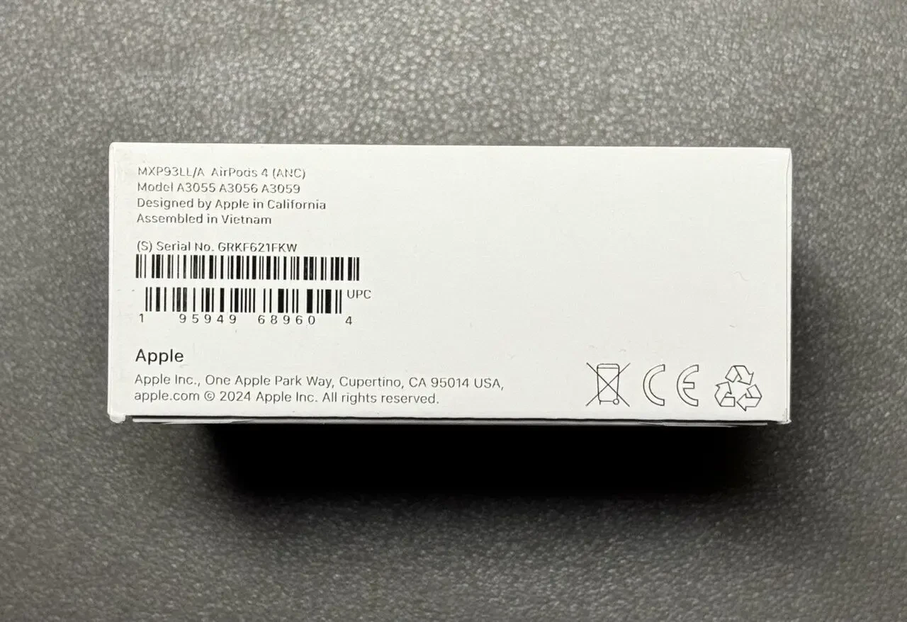 Навушники вкладиші tws apple airpods 4 with active noise cancellation 4