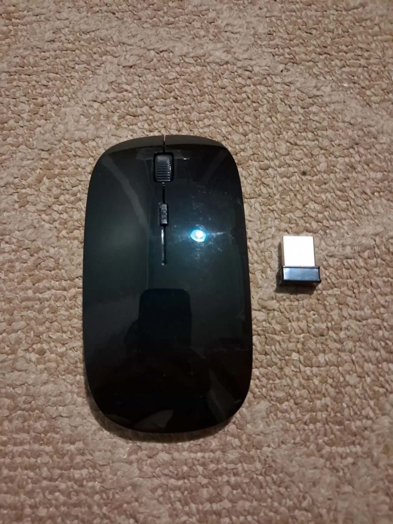 Две мышки б/у беспроводные от 110грн. (за 1 комплект)