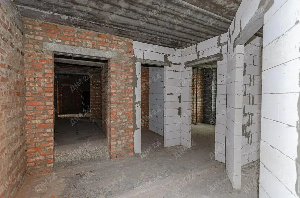 Трикімнатна квартира з панорамою на Карпати 7