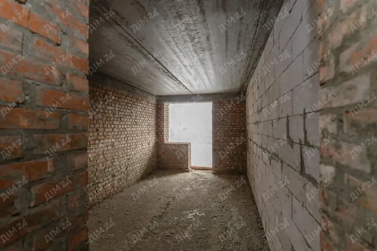 Трикімнатна квартира з панорамою на Карпати 2