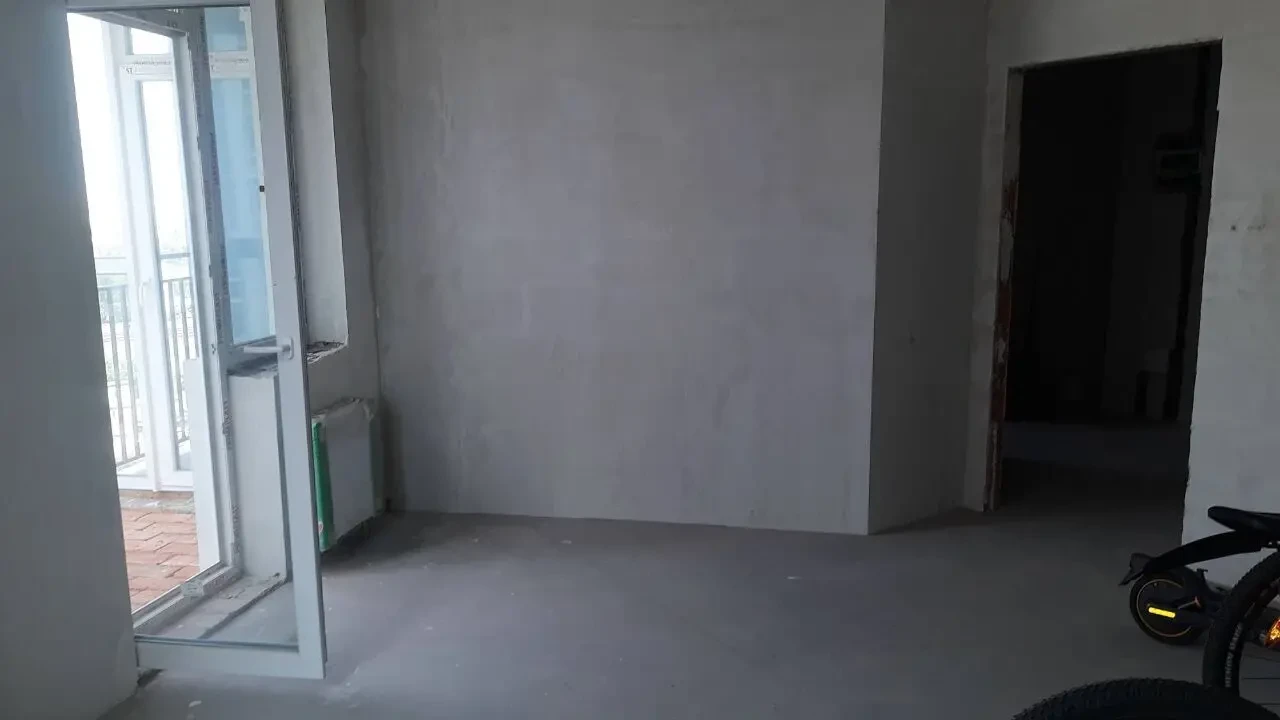 Продається 1к.квартира,вул. Гліба Бабича( Канальна)8Б,метро Осокорки 8