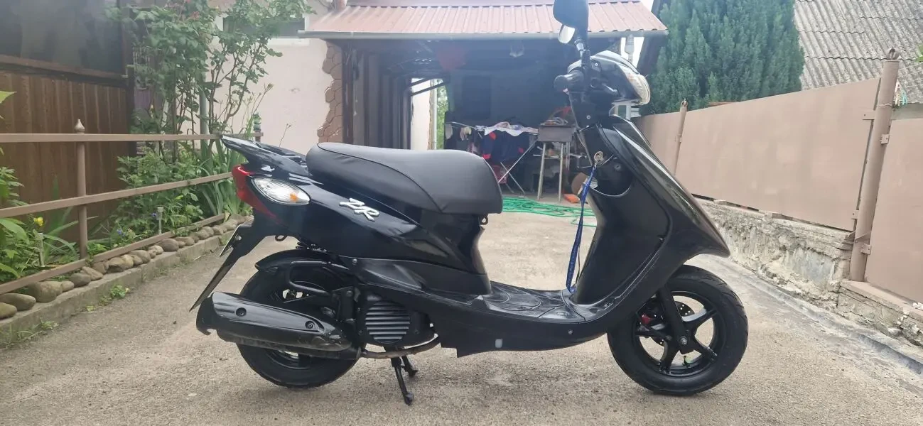 Продам скутер 2