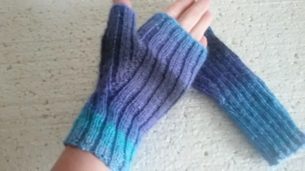 Мітенки жіночі 2