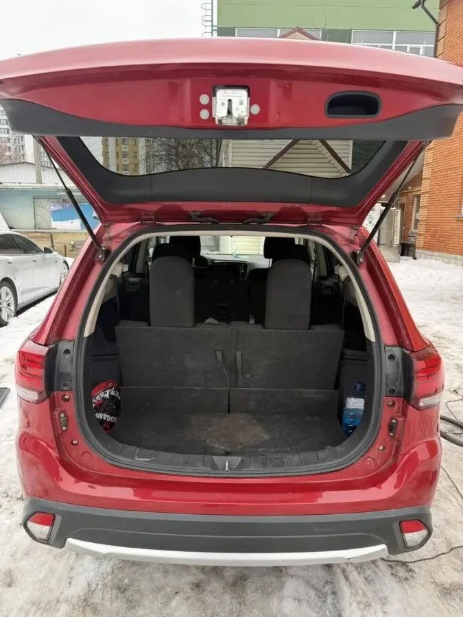 Продам авто Мітсубісі Оутлендер повний привід 7