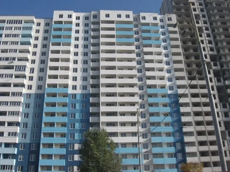 Продам 2-х комн комнатную квартиру. Киев Деснянский р-он Р.Рейгана,40