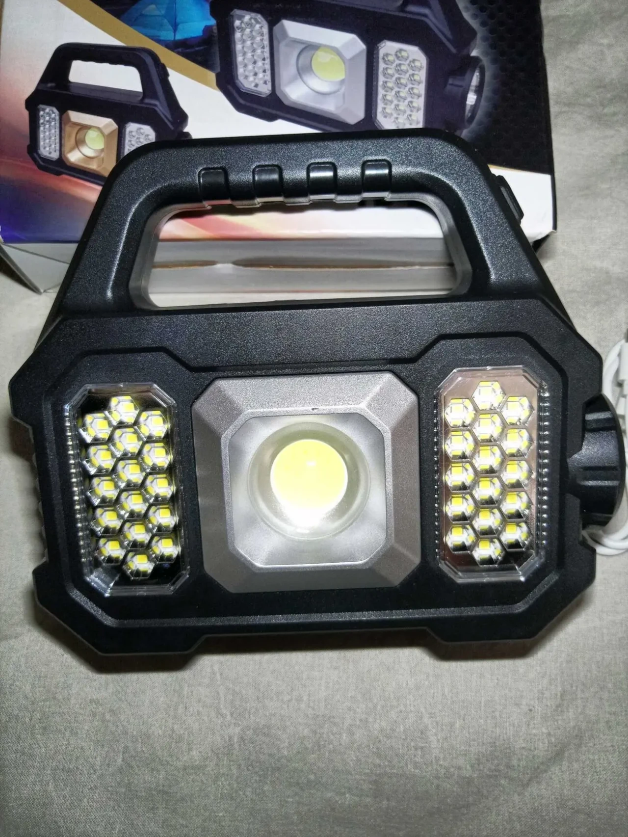 Ліхтар з сонячною зарядкою та через usb 6