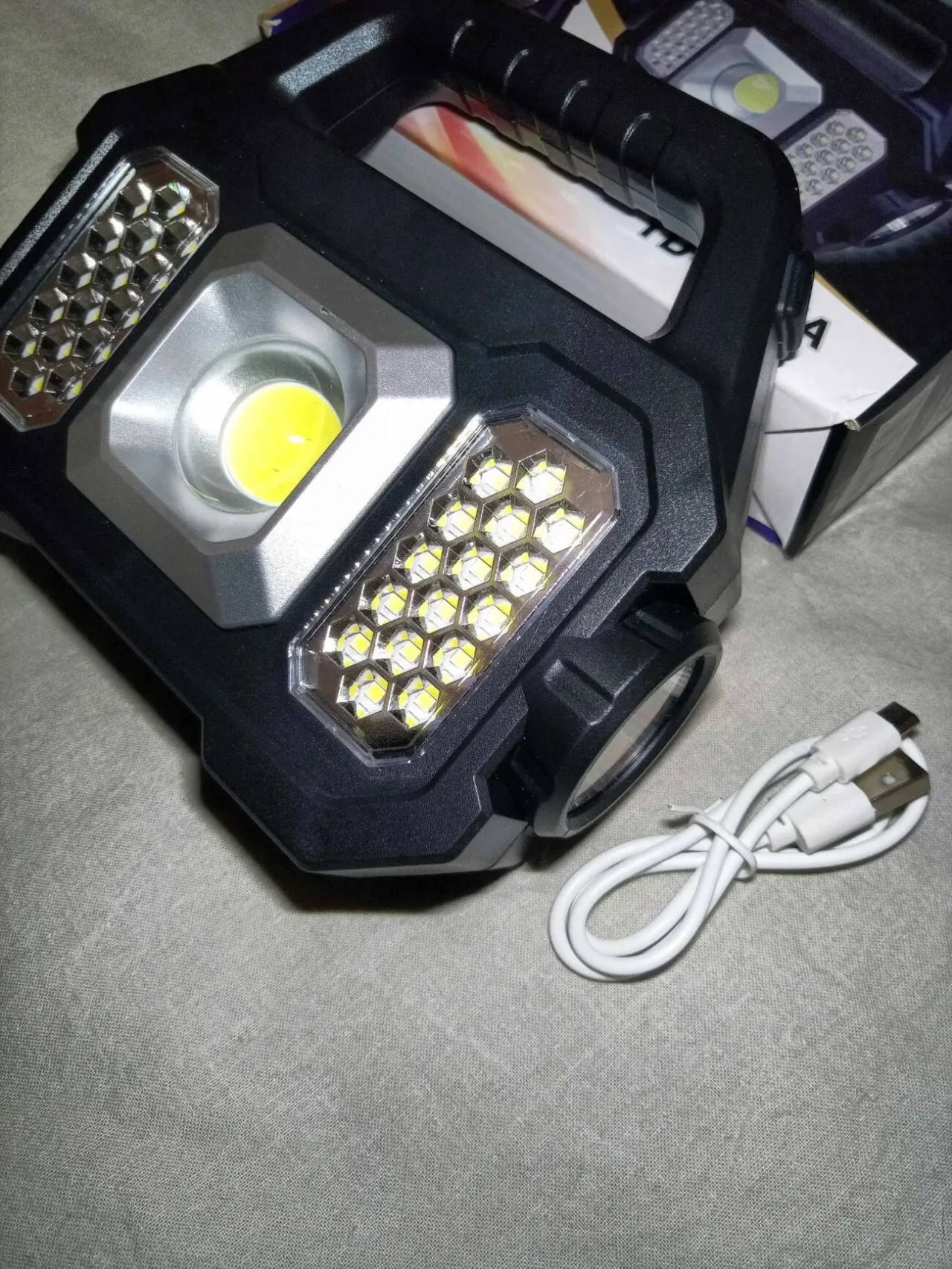 Ліхтар з сонячною зарядкою та через usb 7