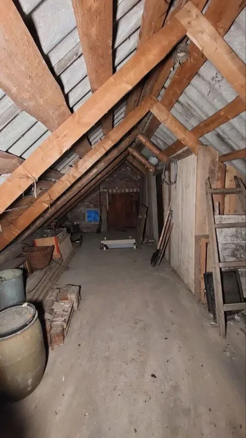 Продам будинок з ділянкою с. Нова Скварява (40 км від м. Львова) 8