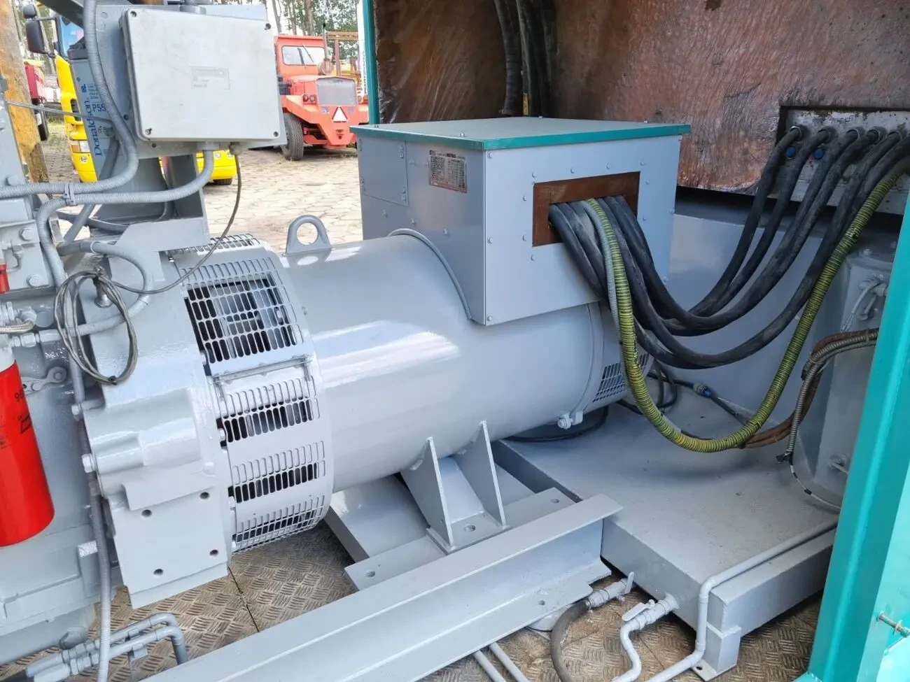 Генератор електоенергї 550 кв - CUMMINS KTTA19G2 6