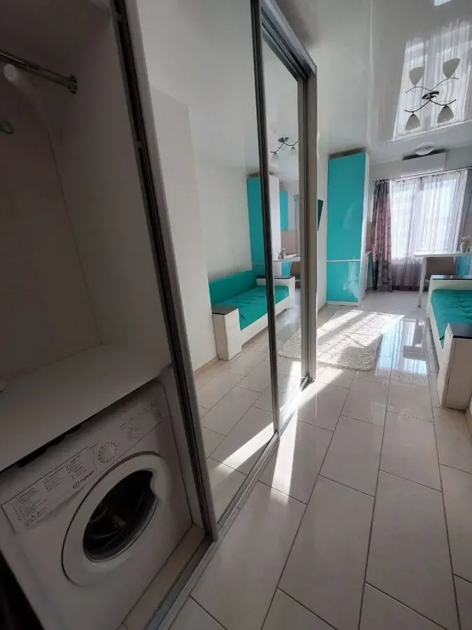 Здам 1к квартиру. Воробйові гори 2