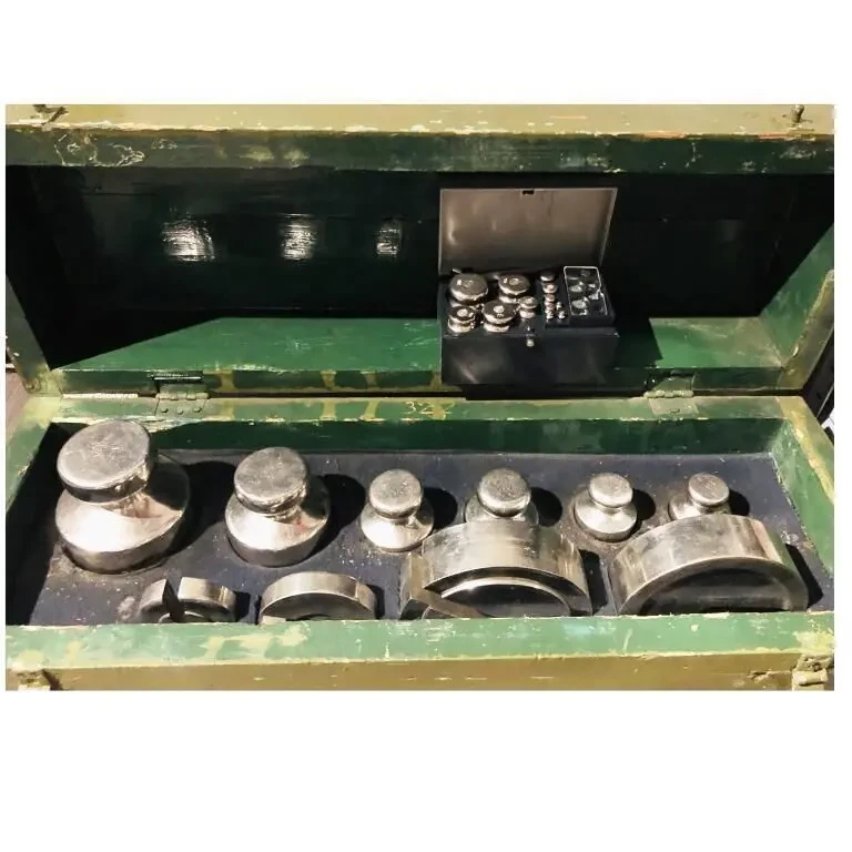 Гирі чавунні торгові, зразкові - набори гирь 2