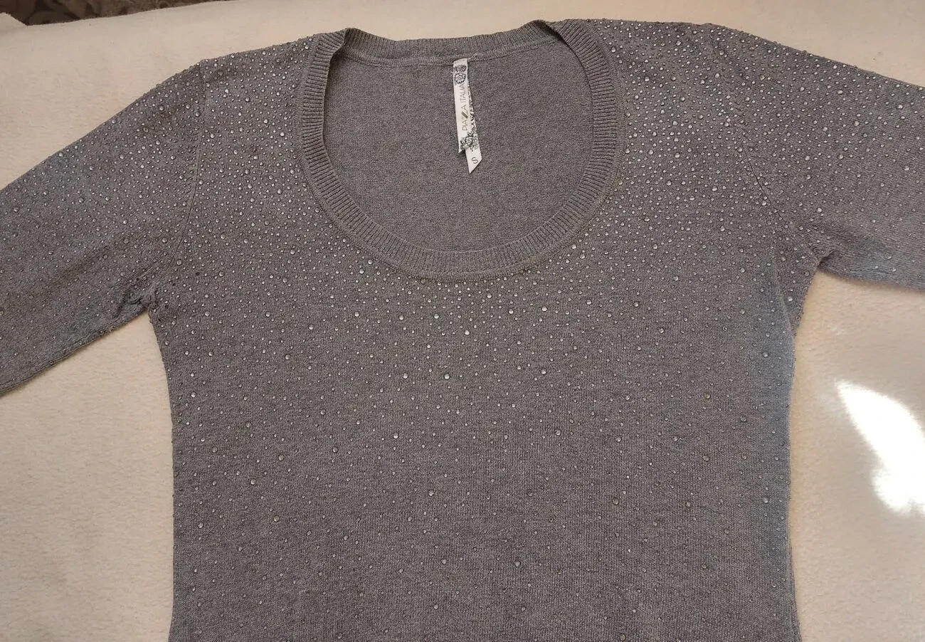 Женская кофточка свитер в стразах Piazza Italia 2