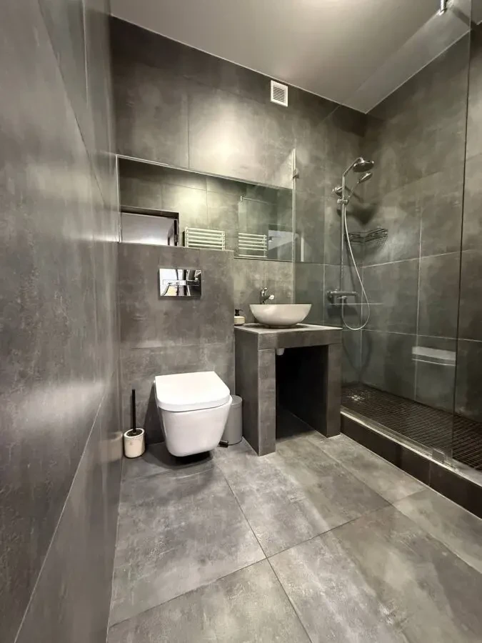 Продаж дворівневої квартири з панорамними вікнами 6