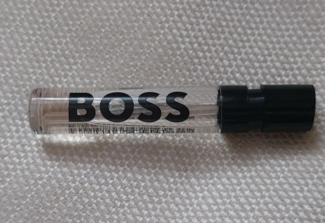 Женская парфюмированная вода пробник Hugo Boss Boss The Scent For Her 4