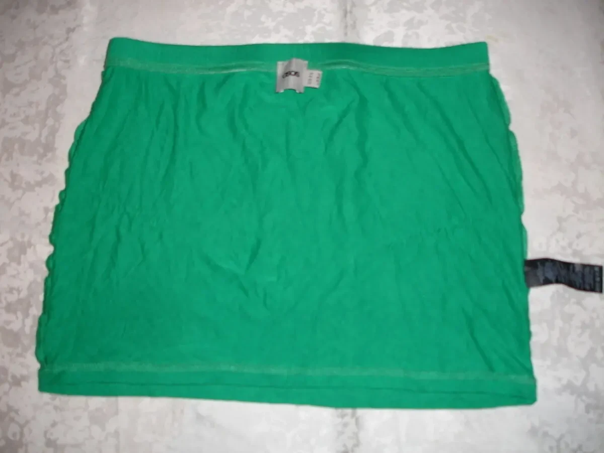 Юбка/СПІДНИЦЯ 12-ка. ЗЕЛЕНА. Бренд ASOS. Літня. Міні. МОЛОДІЖНА.. 2
