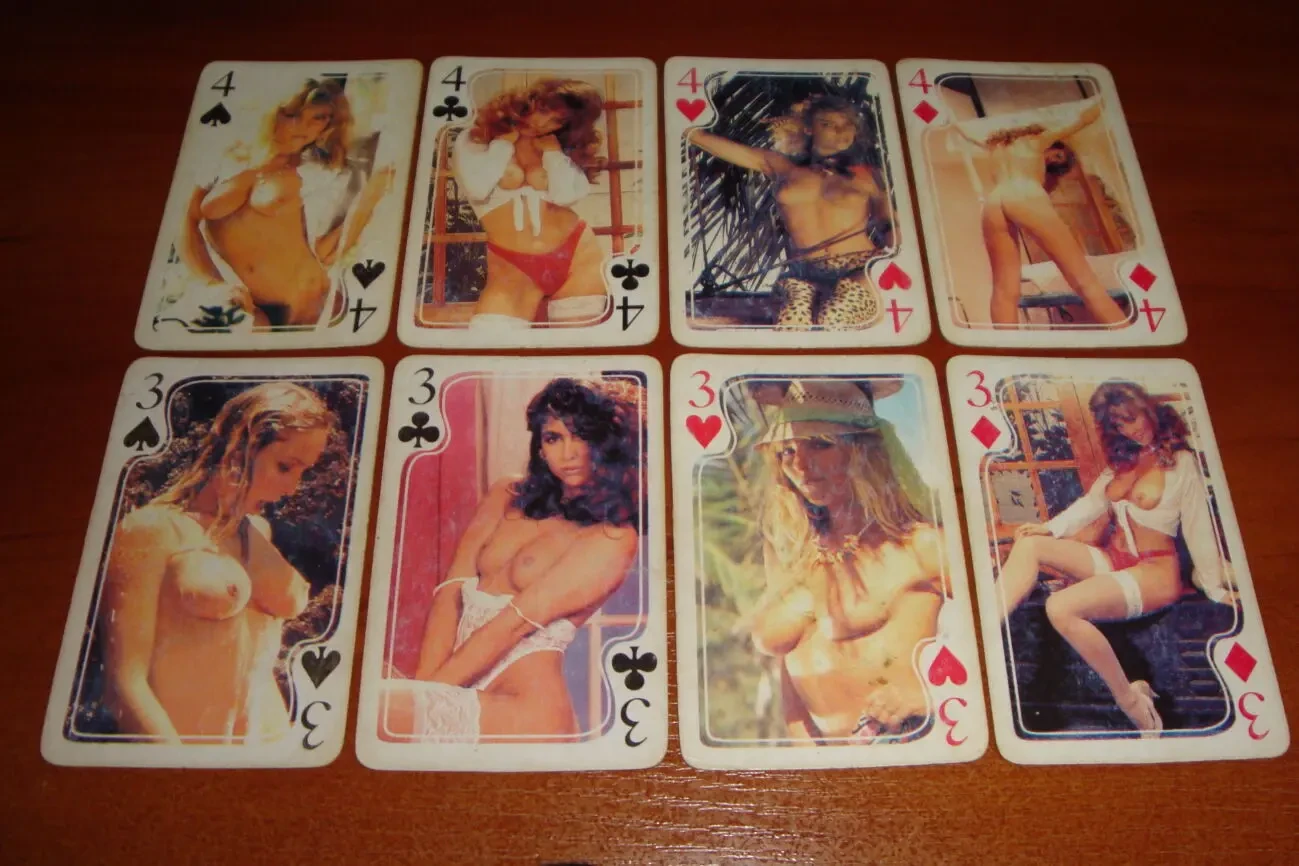 игральные карты Красавицы 3 7