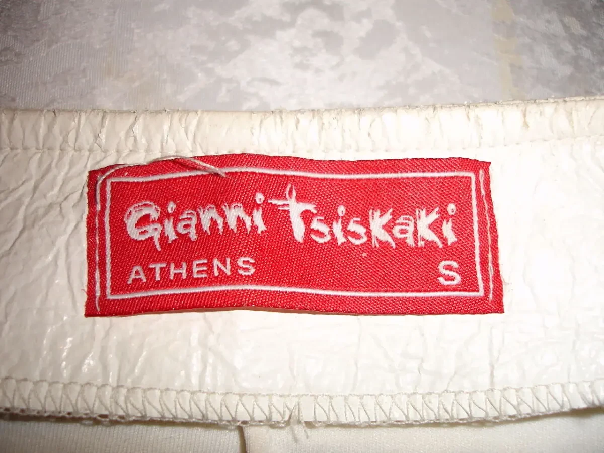 Юбка/СПІДНИЦЯ S-ка світла під ЛАКОВАНУ шкіру, на запах. gianni. 7