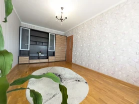 Продаж 2 кім. квартири з ремонтом