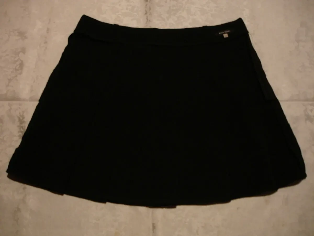 Юбки/СПІДНИЦІ М-ка В СКЛАДКУ. Міді. ЧОРНА і МАЛИНОВА. Стан НОВИХ. 5