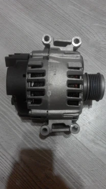 Генератор VAG 06K903026C