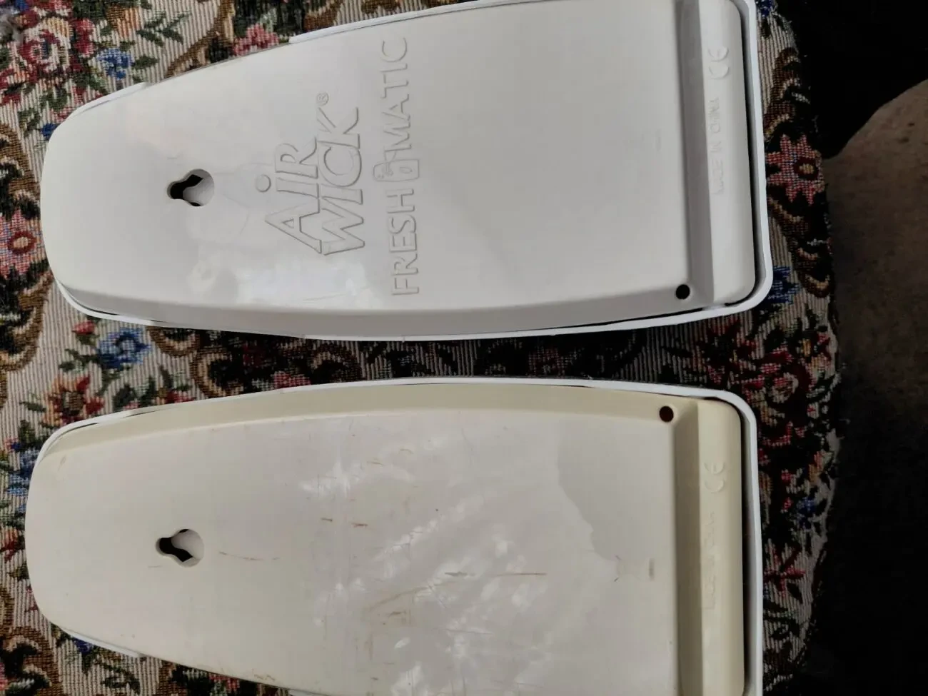 Продам автоматичний освіжувач повітря Air Wick Freshmatic 2