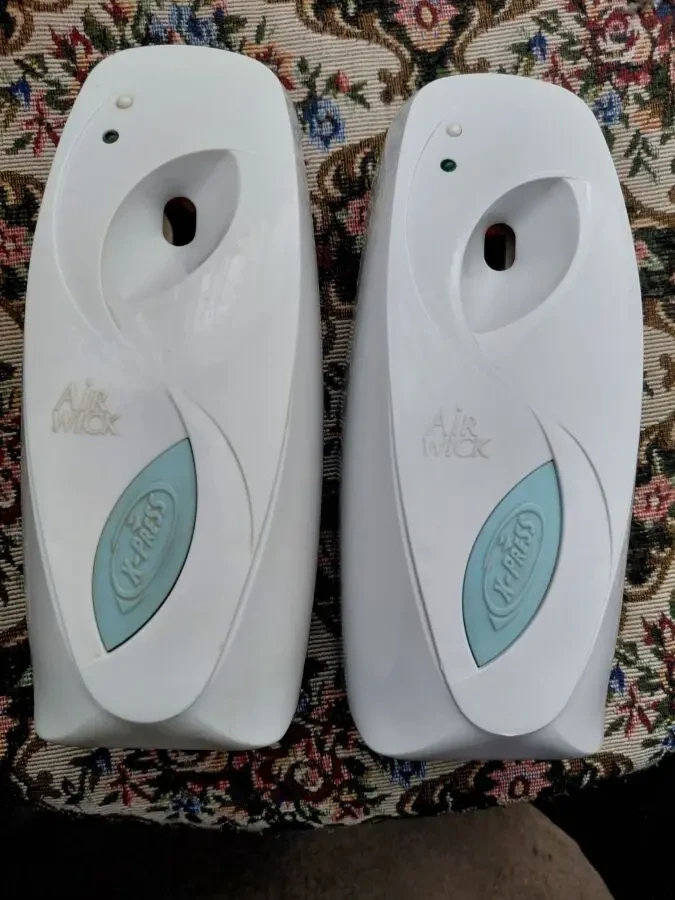 Продам автоматичний освіжувач повітря Air Wick Freshmatic 4