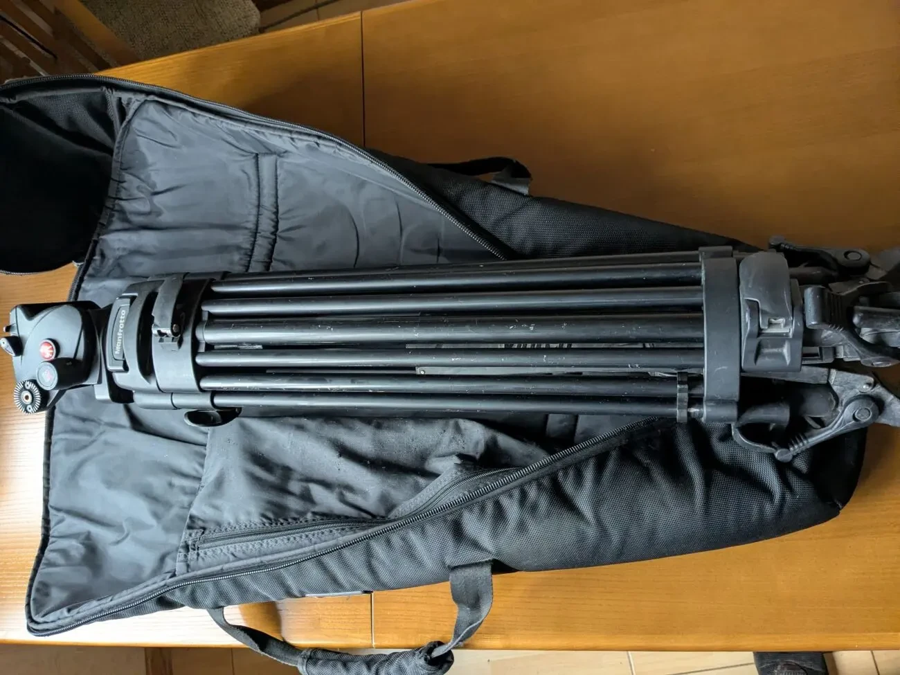 Видеокамера Sony HVR - S270E 5