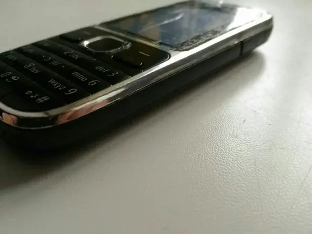 Nokia C2-01с-1 Телефон 4