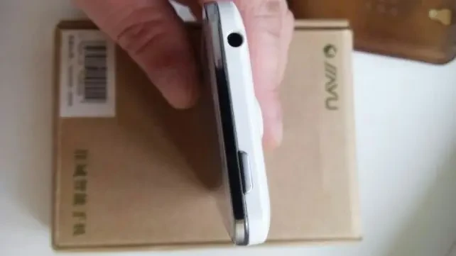 Julie Телефон 7