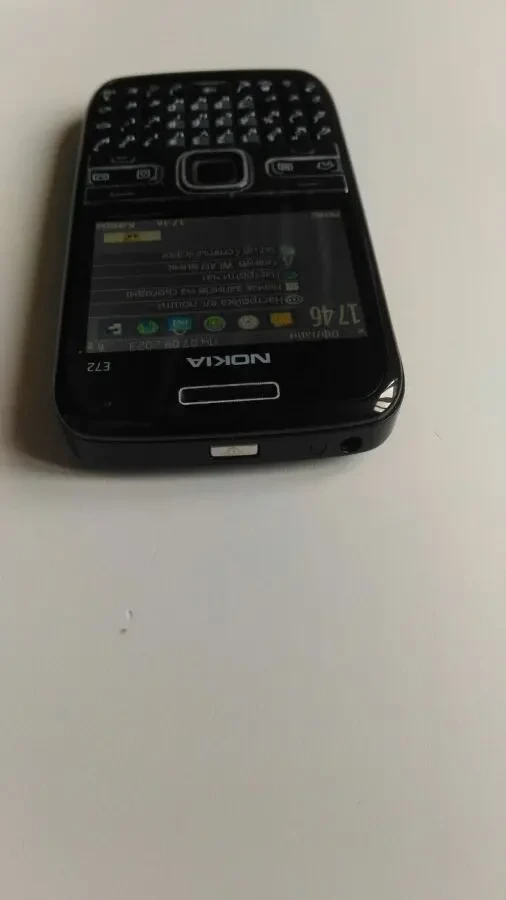 Nokia E72 Телефон 7